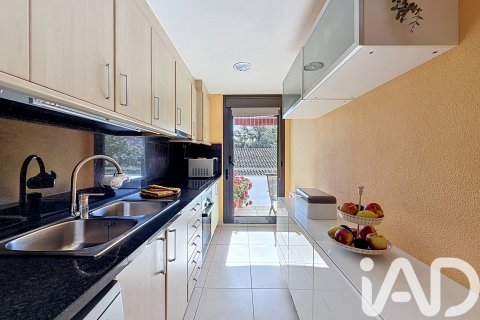 Dúplex en venta en Montornès del Vallès, Barcelona, España 3 dormitorios, 163 m2 No. 172527 - foto 9