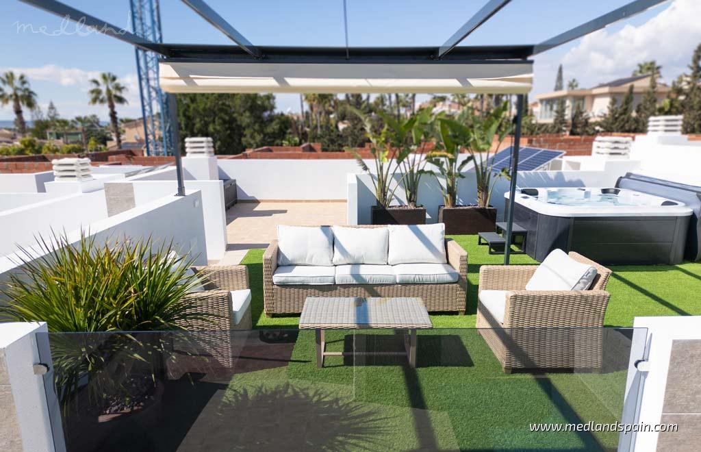 Villa i La Marina, Alicante, Spanien 3 sovrum, 99 kvm. Nr. 182610