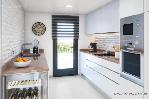 Villa en venta en La Marina, Alicante, España 3 dormitorios, 99 m2 No. 182610 - foto 4