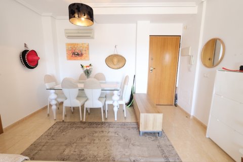 Huoneisto myytävänä Alicante, Espanja, 3 makuuhuonetta, 84 m2 No. 145395 - kuva 6