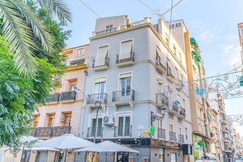 Apartment for sale in Alicante, Spain 2 bedrooms, 95 sq.m. No. 194839 - photo 22