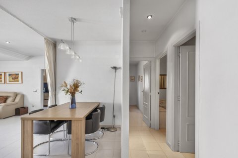 Apartment for sale in Guardamar del Segura, Alicante, Spain 2 bedrooms, 112 sq.m. No. 194841 - photo 11