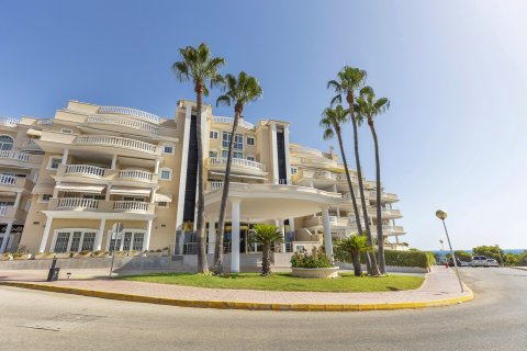 Apartment for sale in Guardamar del Segura, Alicante, Spain 2 bedrooms, 112 sq.m. No. 194841 - photo 25
