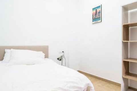 Apartment for sale in Alicante, Spain 4 bedrooms, 134 sq.m. No. 194838 - photo 19