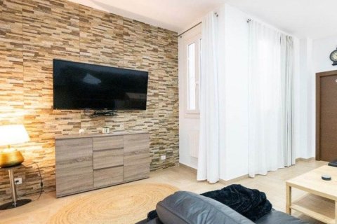 Apartment for sale in Alicante, Spain 4 bedrooms, 134 sq.m. No. 194838 - photo 5