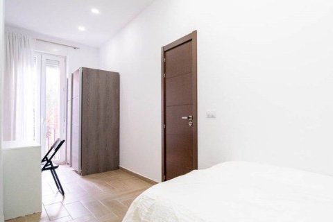 Apartment for sale in Alicante, Spain 4 bedrooms, 134 sq.m. No. 194838 - photo 20