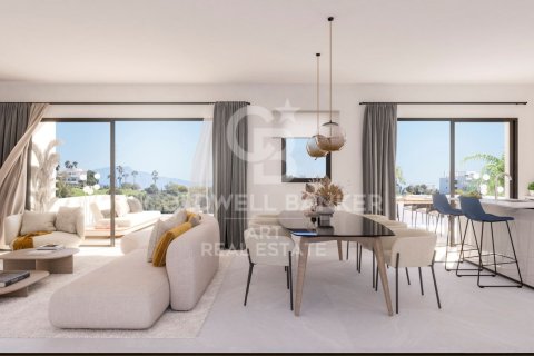 House à vendre à Estepona, Malaga, Espagne, 3 chambres, 174 m2 No. 178598 - photo 2