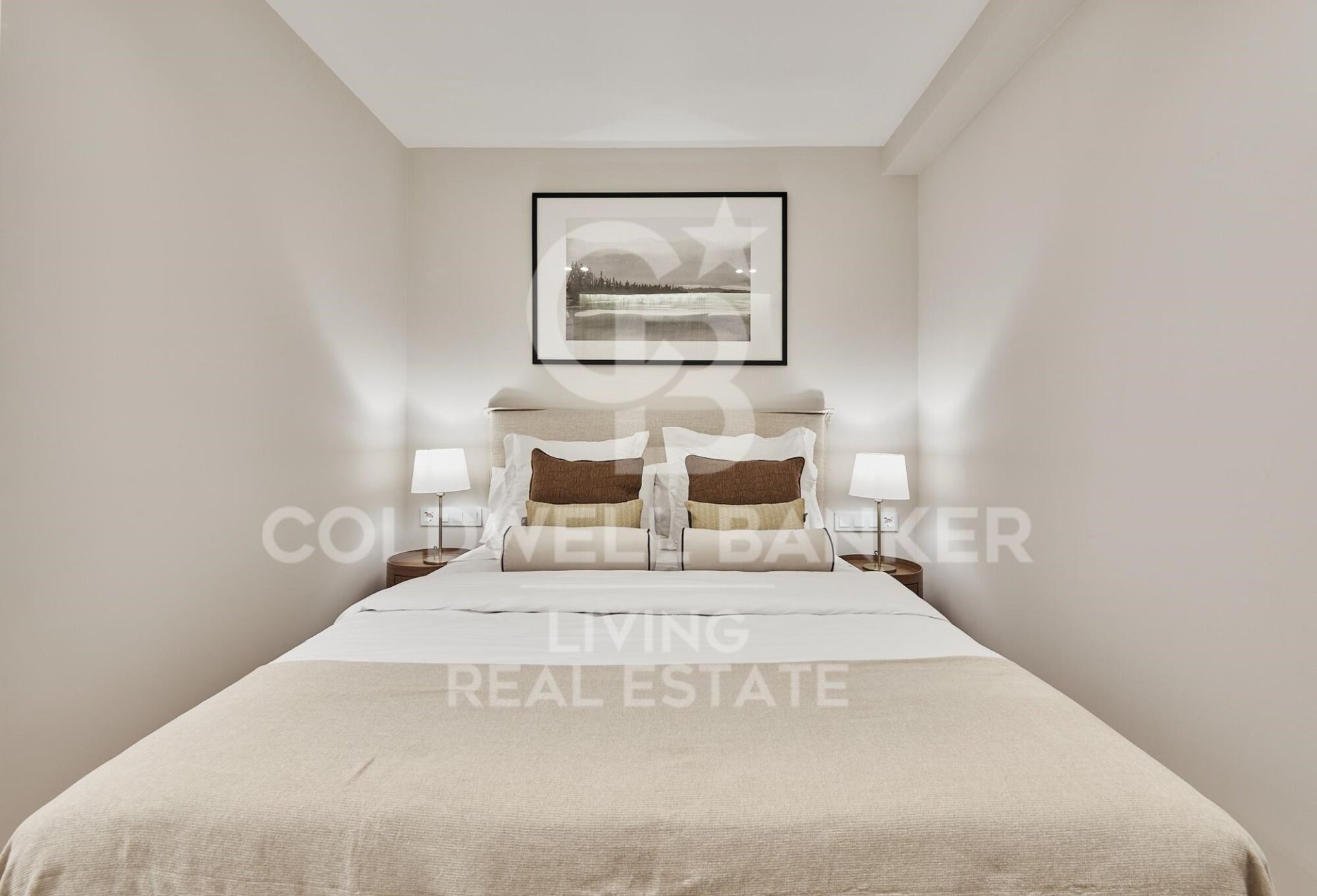 Appartamento a Madrid, Spagna 3 camere da letto, 162 mq. N° 178596
