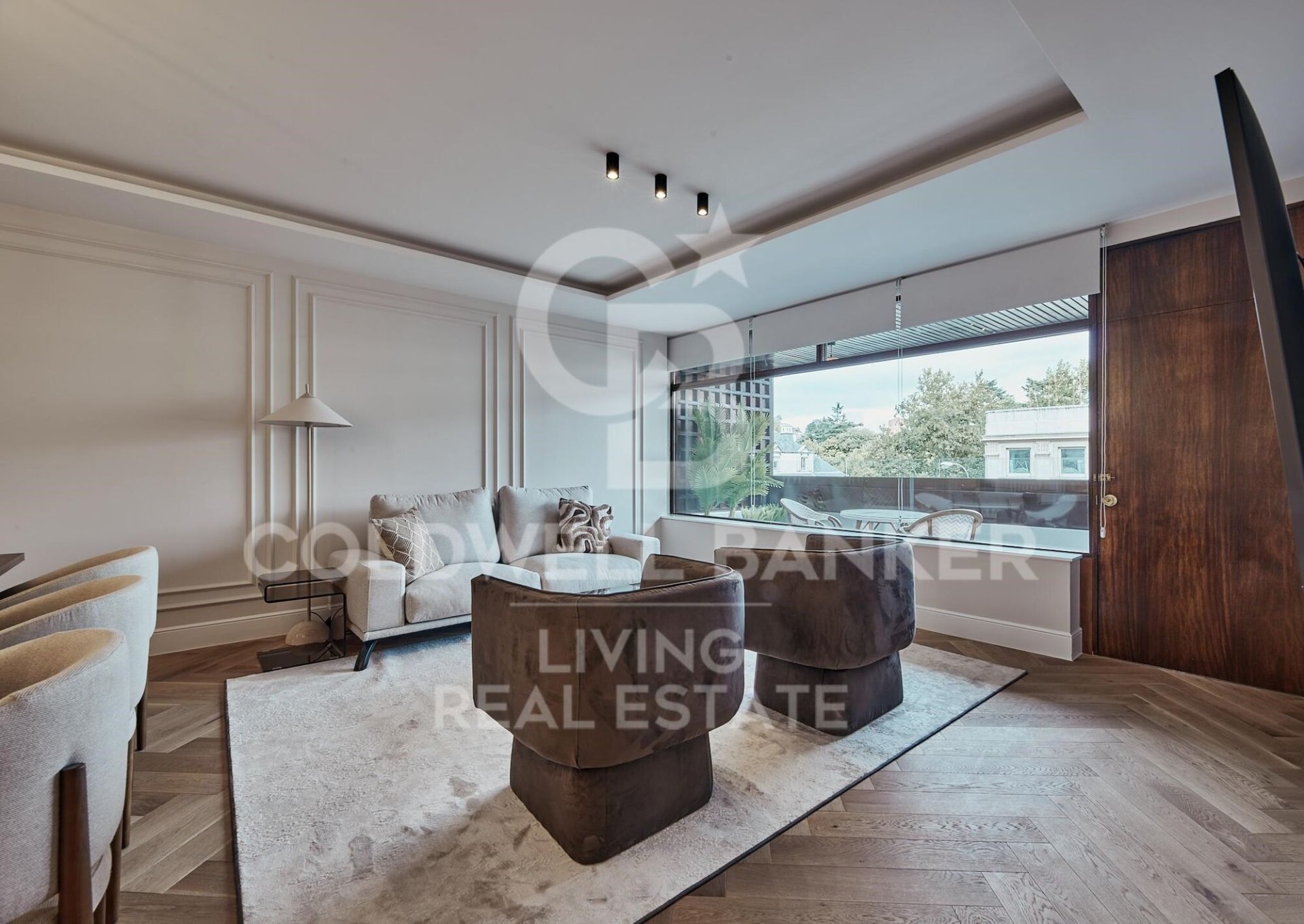 Appartamento a Madrid, Spagna 3 camere da letto, 162 mq. N° 178596