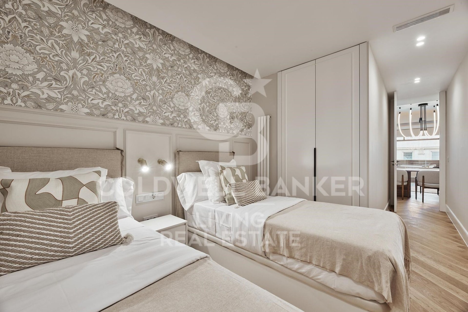 Appartamento a Madrid, Spagna 3 camere da letto, 162 mq. N° 178596