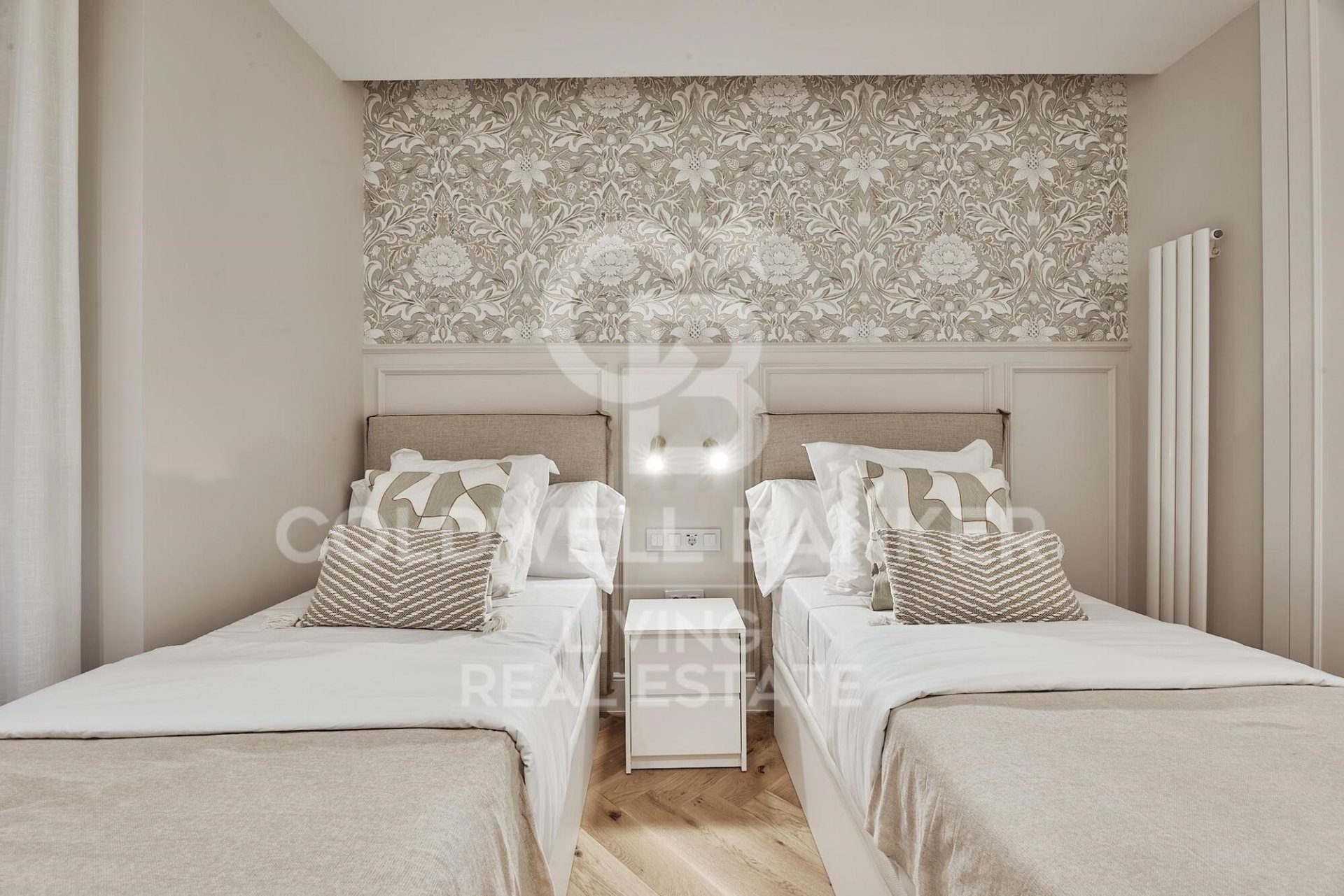 Appartamento a Madrid, Spagna 3 camere da letto, 162 mq. N° 178596