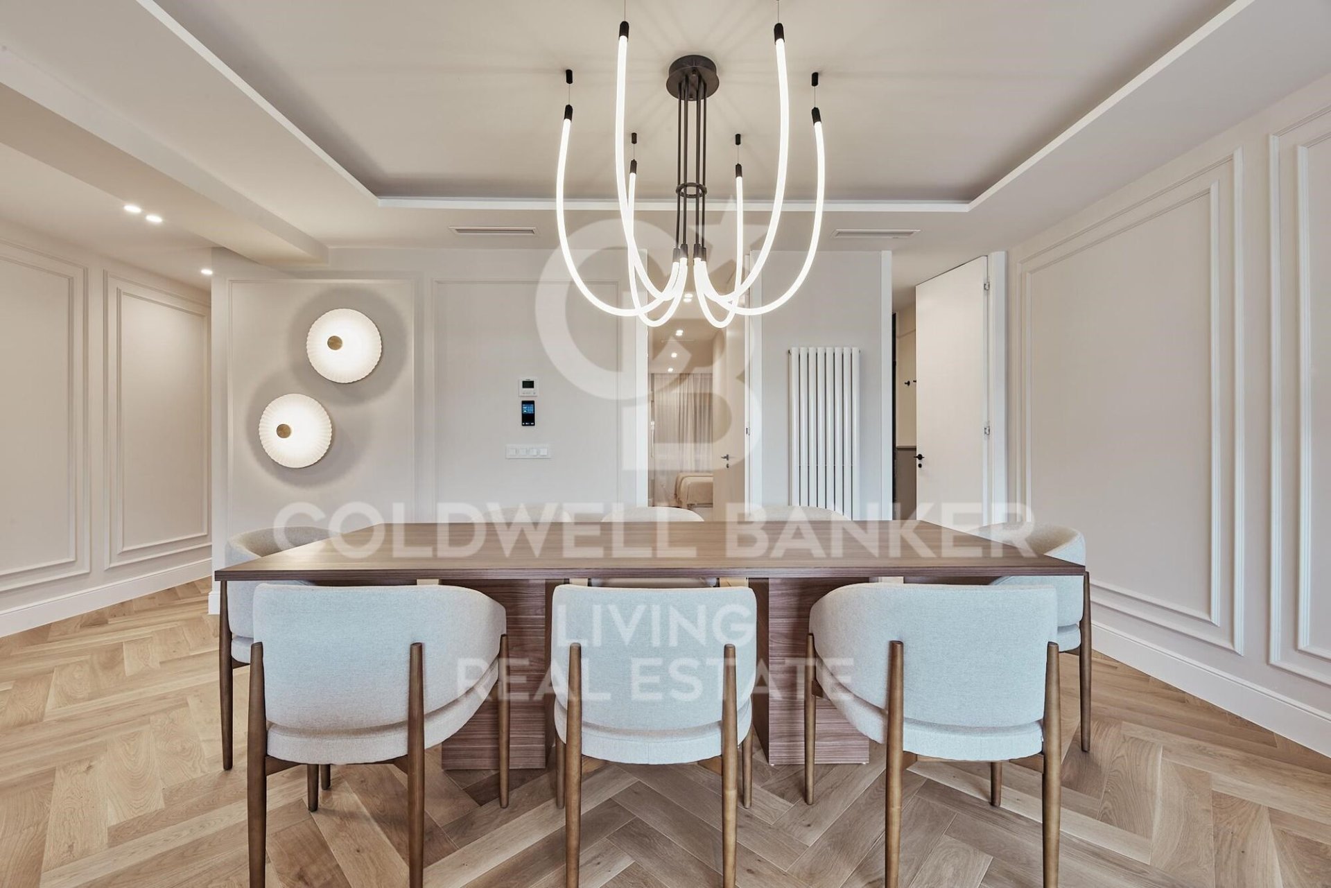 Appartamento a Madrid, Spagna 3 camere da letto, 162 mq. N° 178596