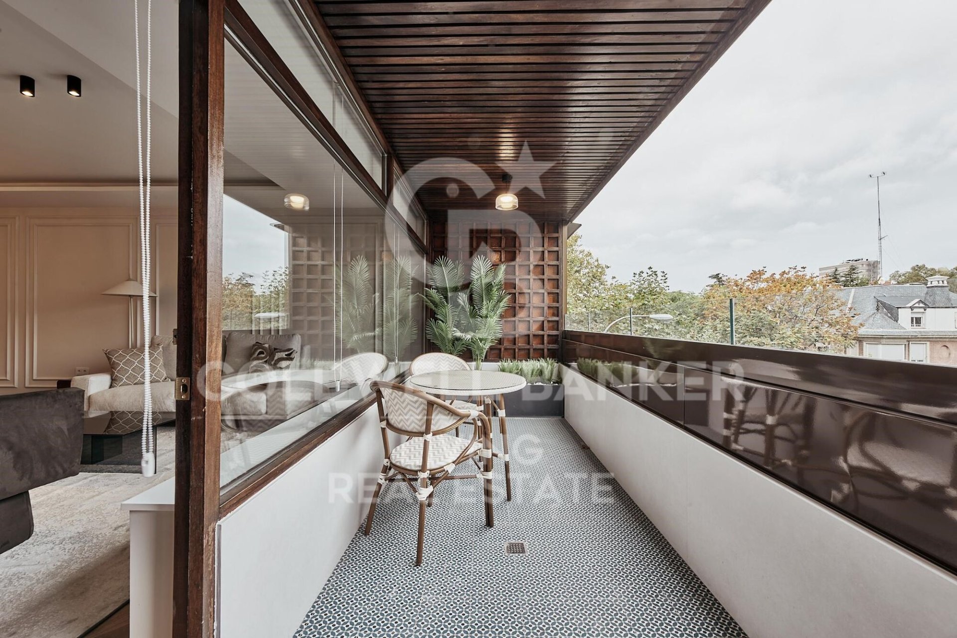 Appartamento a Madrid, Spagna 3 camere da letto, 162 mq. N° 178596
