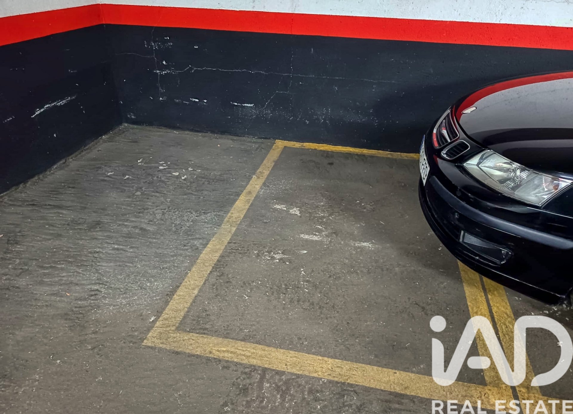 Garage in Madrid, Spain 4 sq.m. No. 185368