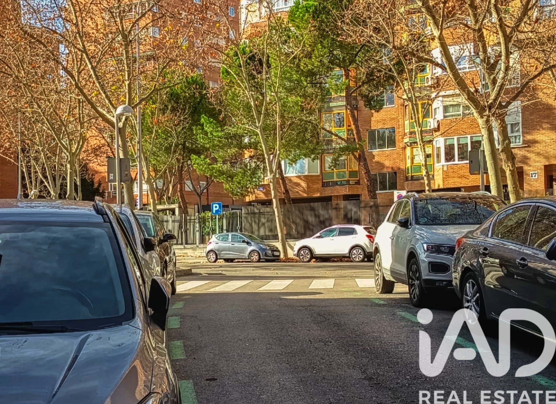 Garage in Madrid, Spain 4 sq.m. No. 185368