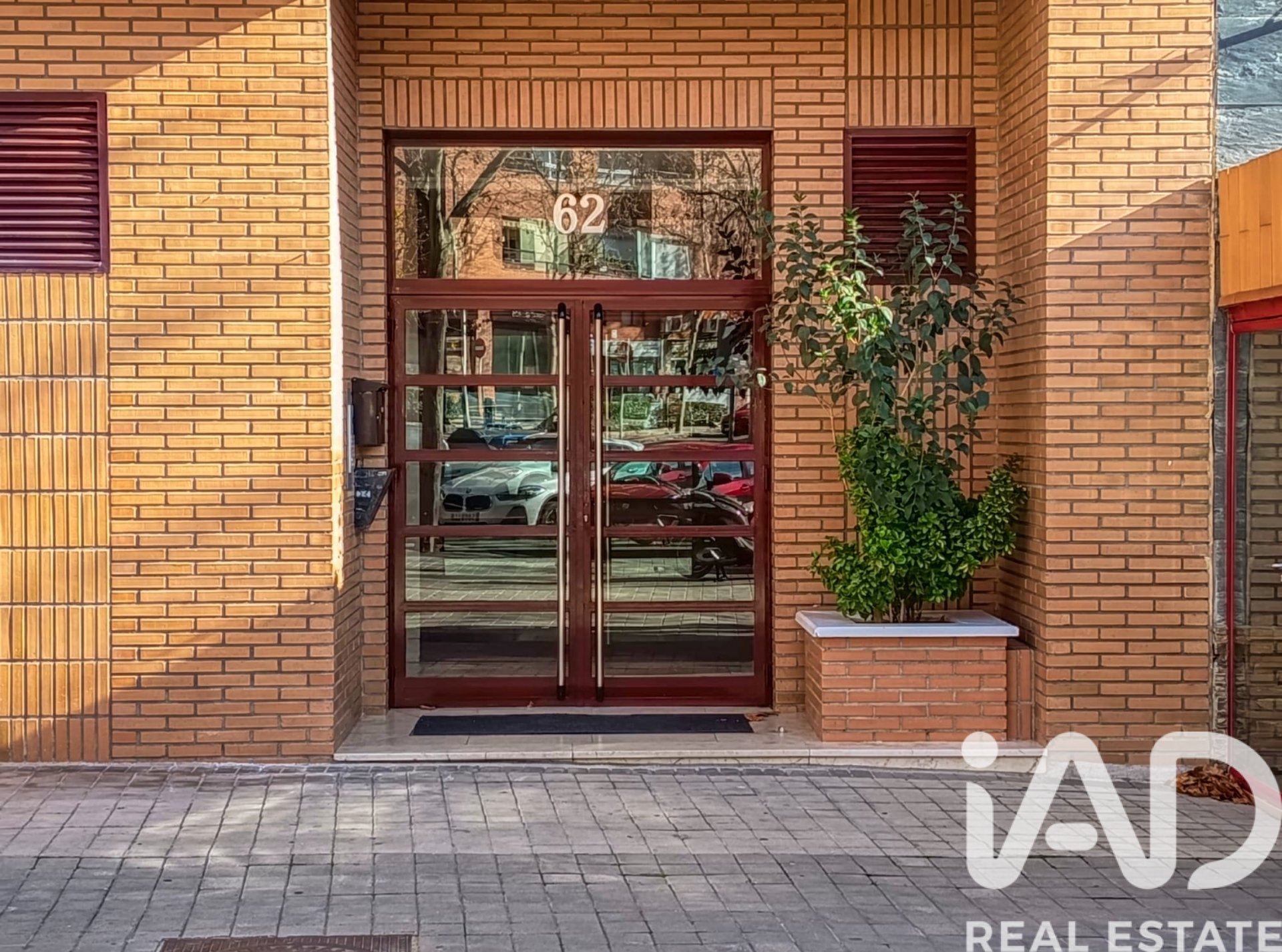 Garage in Madrid, Spain 4 sq.m. No. 185368