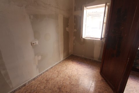 Apartment for sale in Guardamar del Segura, Alicante, Spain 3 bedrooms, 72 sq.m. No. 183920 - photo 9