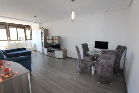 Appartamento in vendita a Guardamar del Segura, Alicante, Spagna 4 camere da letto, 139 mq. N° 183923 - foto 2