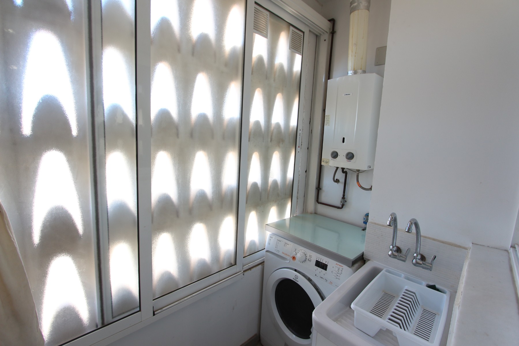 Apartamento en Guardamar del Segura, Alicante, España 4 dormitorios, 139 m2 No. 183923