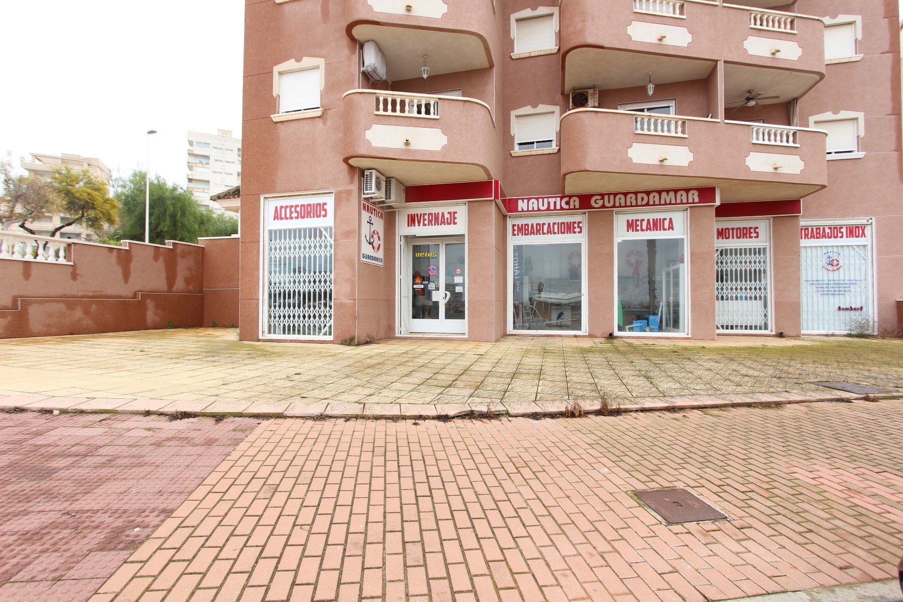 Propiedad comercial en Guardamar del Segura, Alicante, España 1 dormitorio, 134 m2 No. 183921