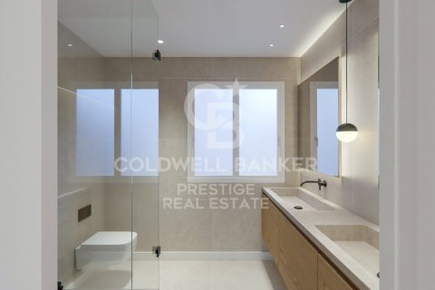 Apartment à vendre à Barcelona, Espagne, 4 chambres, 150 m2 No. 160002 - photo 12