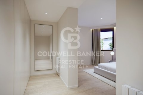 Huoneisto myytävänä Barcelona, Espanja, 5 makuuhuonetta, 255 m2 No. 160005 - kuva 12