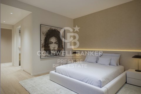 Huoneisto myytävänä Barcelona, Espanja, 5 makuuhuonetta, 255 m2 No. 160005 - kuva 17