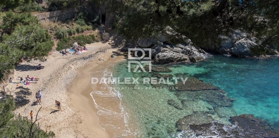 Terreno a Platja D'aro, Girona, Spagna 5259 mq. N° 176671