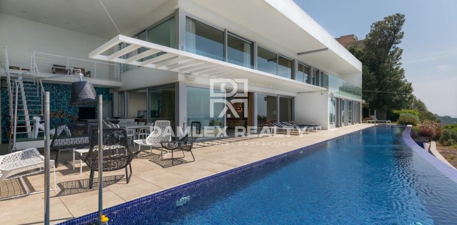 Willa w Sant Feliu de Guixols, Girona, Hiszpania 5 sypialni, 450 mkw. nr 176673