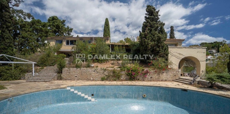 Willa w Lloret de Mar, Girona, Hiszpania 8 sypialni, 900 mkw. nr 176672