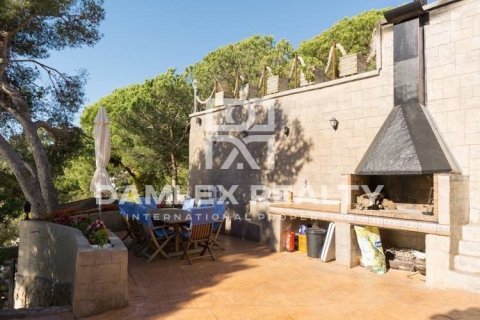 Willa w Lloret de Mar, Girona, Hiszpania 5 sypialni, 500 mkw. nr 176675 – zdjęcie 14