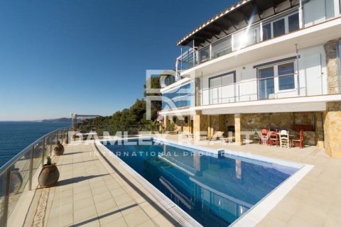 Willa w Lloret de Mar, Girona, Hiszpania 5 sypialni, 500 mkw. nr 176675 – zdjęcie 3