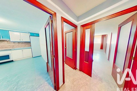 Apartamento en venta en Sant Joan d'Alacant, Alicante, España 3 dormitorios, 120 m2 No. 152360 - foto 9