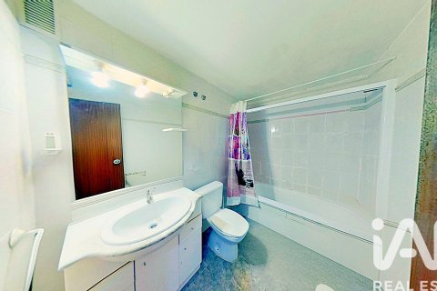 Apartamento en venta en Sant Joan d'Alacant, Alicante, España 3 dormitorios, 120 m2 No. 152360 - foto 16