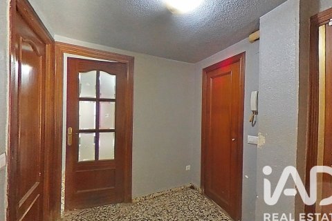 Apartament w Madrid, Hiszpania 3 sypialnie, 75 mkw. nr 152356 – zdjęcie 25