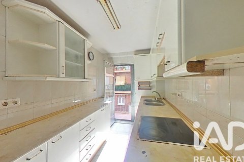 Apartament w Madrid, Hiszpania 3 sypialnie, 75 mkw. nr 152356 – zdjęcie 3