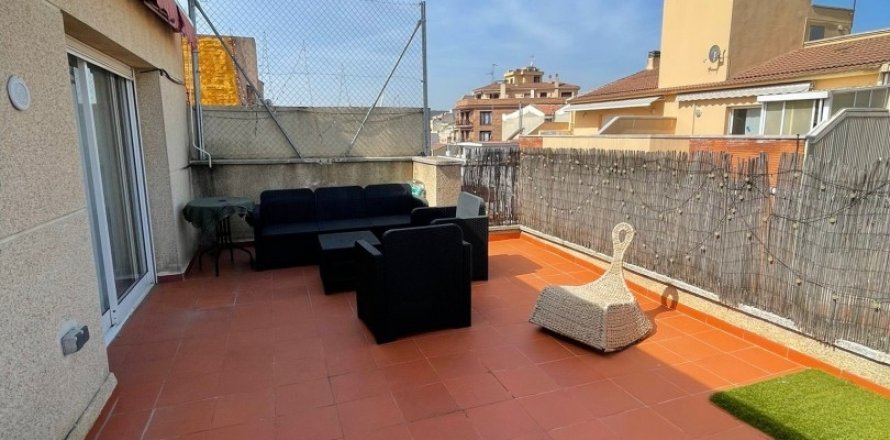 Appartamento a El Vendrell, Tarragona, Spagna 3 camere da letto, 85 mq. N° 188405