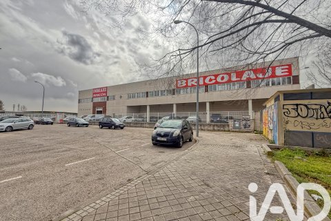 Commercial property for sale in Villaviciosa de Odon, Madrid, Spain 8148 sq.m. No. 188411 - photo 9