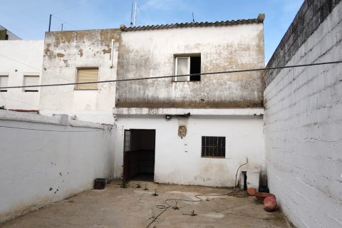 Villa en venta en Lora del Río, Sevilla, España 3 dormitorios, 235 m2 No. 188407 - foto 8