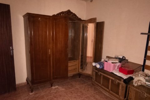 Villa en venta en Lora del Río, Sevilla, España 3 dormitorios, 235 m2 No. 188407 - foto 14