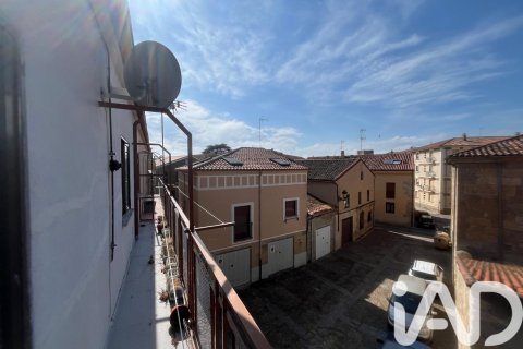 Apartament w Ciudad Rodrigo, Salamanca, Hiszpania 3 sypialnie, 94 mkw. nr 188410 – zdjęcie 8