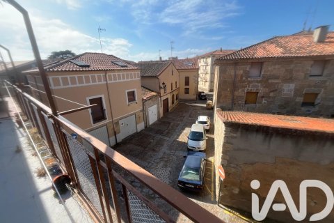 Apartament w Ciudad Rodrigo, Salamanca, Hiszpania 3 sypialnie, 94 mkw. nr 188410 – zdjęcie 7