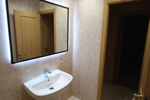 Продажа коммерческой недвижимости в Леон, Испания 2 спальни, 136м2 №188406 - фото 4
