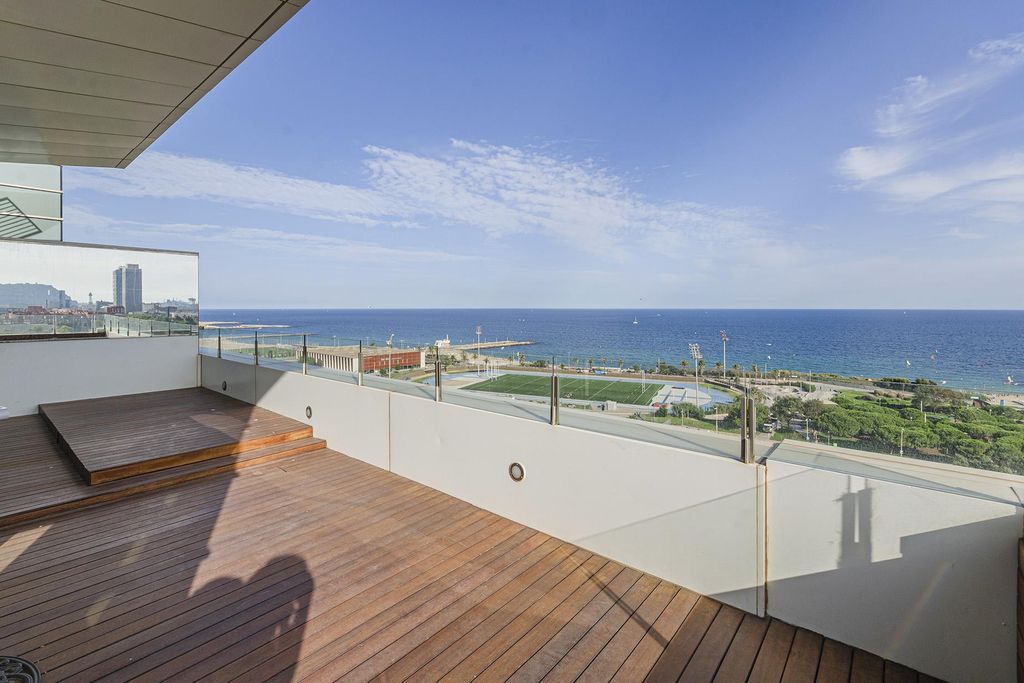Appartamento a Barcelona, Spagna 2 camere da letto, 134 mq. N° 22072