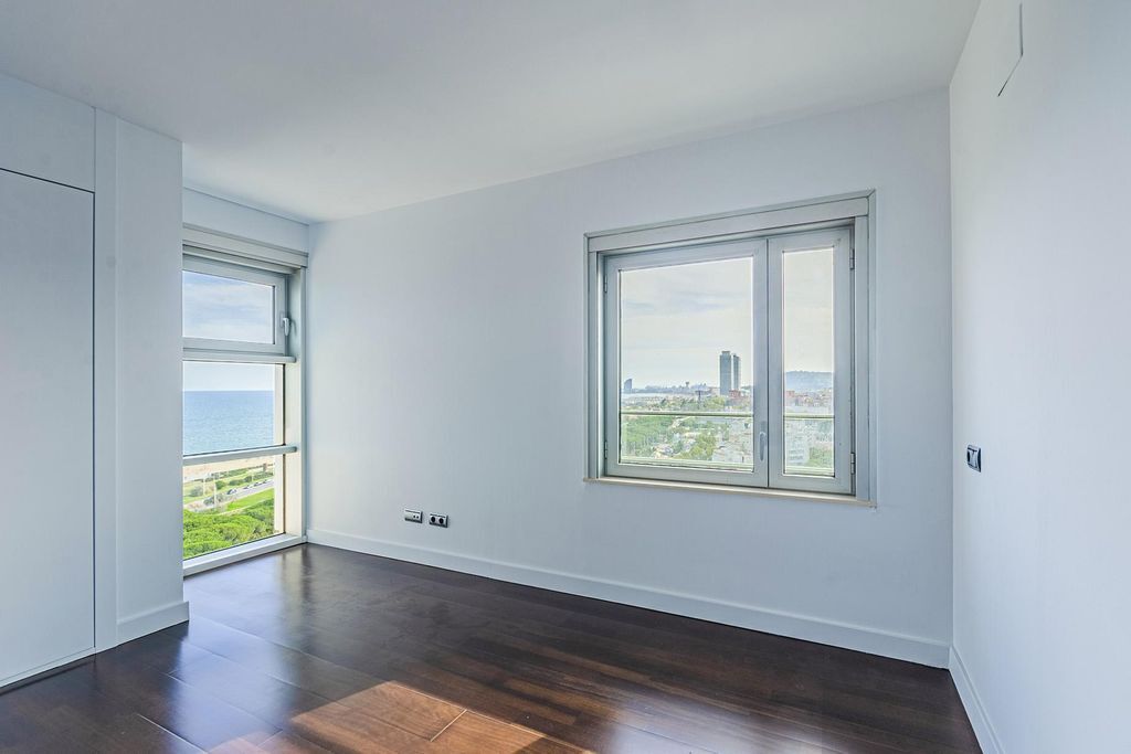 Appartamento a Barcelona, Spagna 2 camere da letto, 134 mq. N° 22072