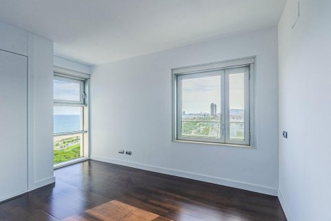 Apartamento en venta Barcelona, España 2 dormitorios, 134 m2 No. 22072 - foto 5