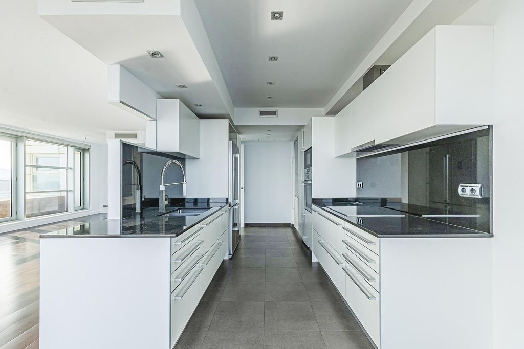 Appartamento a Barcelona, Spagna 2 camere da letto, 134 mq. N° 22072