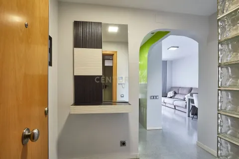 Dzīvoklis pārdošanā Sant Adria De Besos, Barcelona, Spānijā 2 istabas, 82 m2 Nr. 166896 - attēls 15