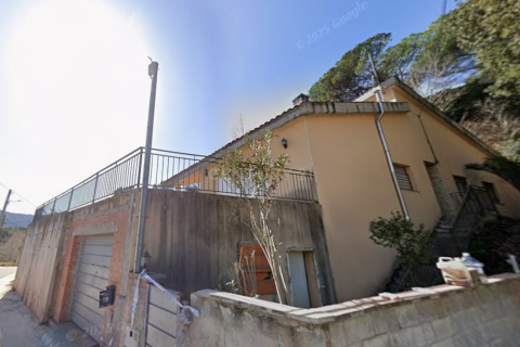 House in Vacarisses, Barcelona, Spanien 3 Schlafzimmer, 220 m2 Nr. 166893
