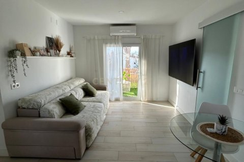 Wohnung in Vilanova i la Geltru, Barcelona, Spanien 3 Schlafzimmer, 76 m2 Nr. 166897